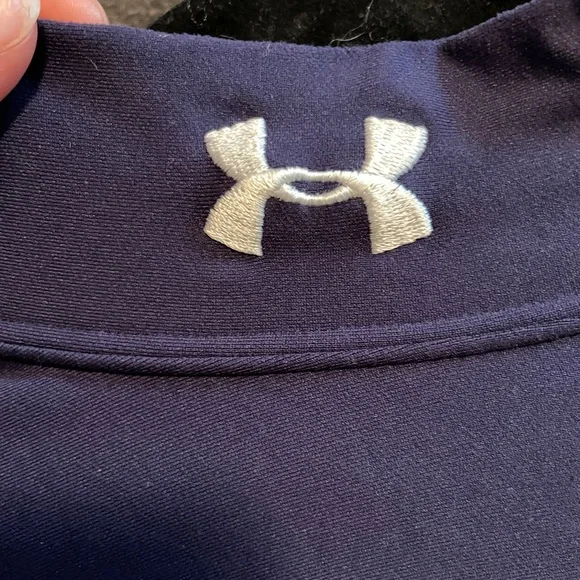 Under Armour base layer - Picture 3 of 5